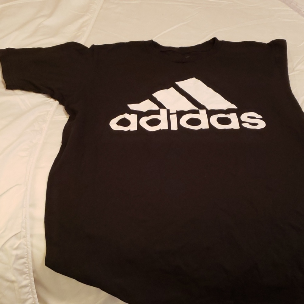 Adidas short sleeve shirt - Picture 1 of 3